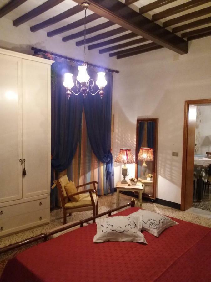 Casa Tarrini Leilighet Chianni Eksteriør bilde