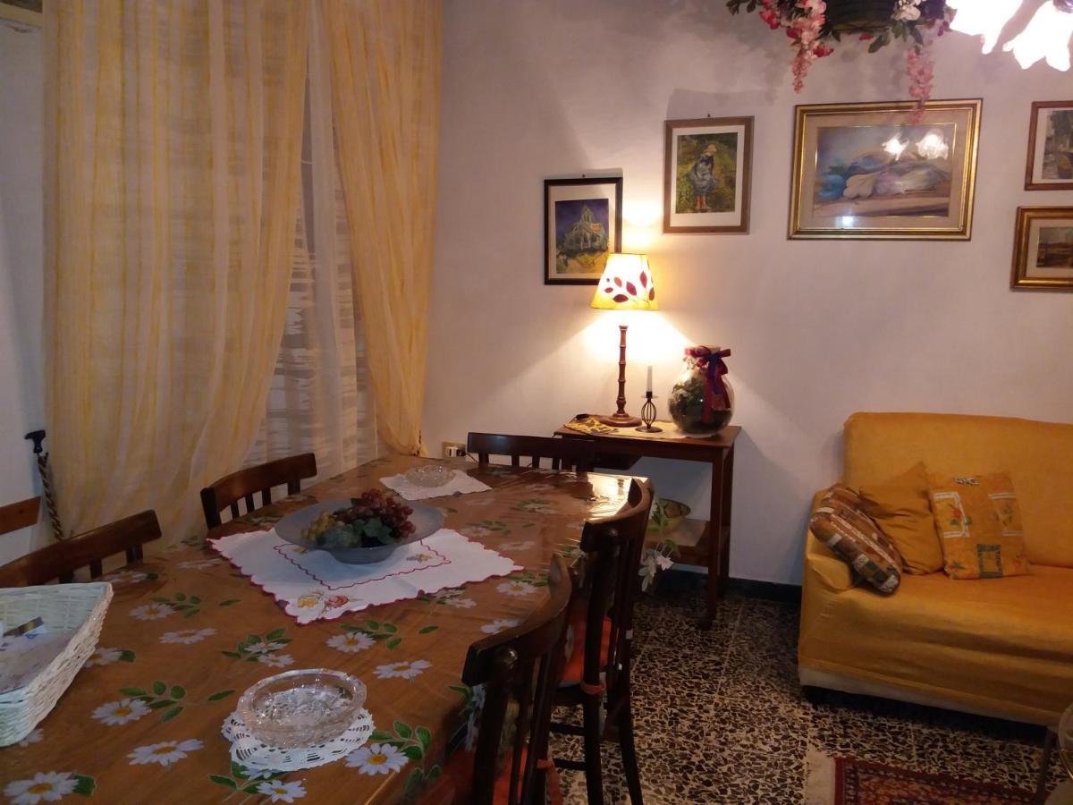 Casa Tarrini Leilighet Chianni Eksteriør bilde